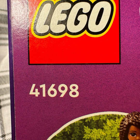 LEGO Friends Pet Playground 41698 Building Kit 210 Pieces, 2022 New Sealed - Picture 12 of 14